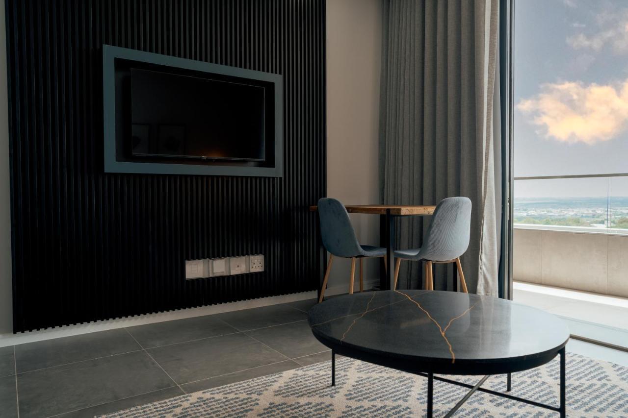 Reserved Suites Illovo โจฮันเนสเบิร์ก ภายนอก รูปภาพ