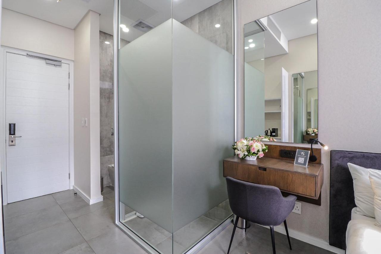 Reserved Suites Illovo โจฮันเนสเบิร์ก ภายนอก รูปภาพ