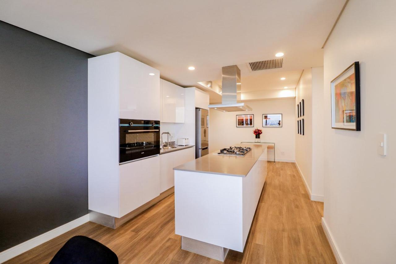 Reserved Suites Illovo โจฮันเนสเบิร์ก ภายนอก รูปภาพ