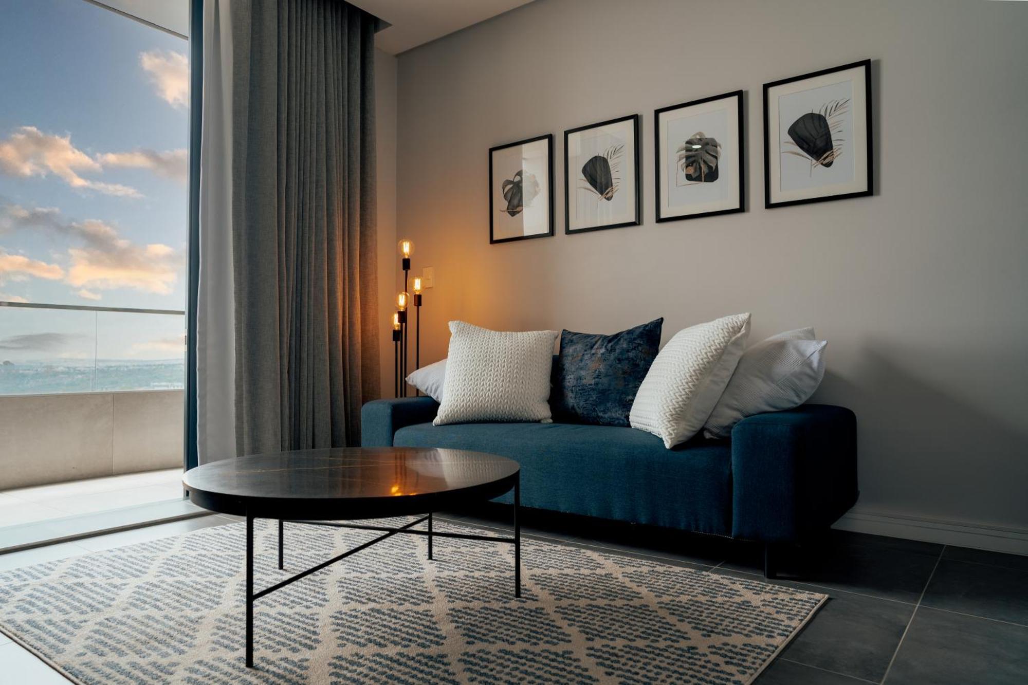 Reserved Suites Illovo โจฮันเนสเบิร์ก ภายนอก รูปภาพ